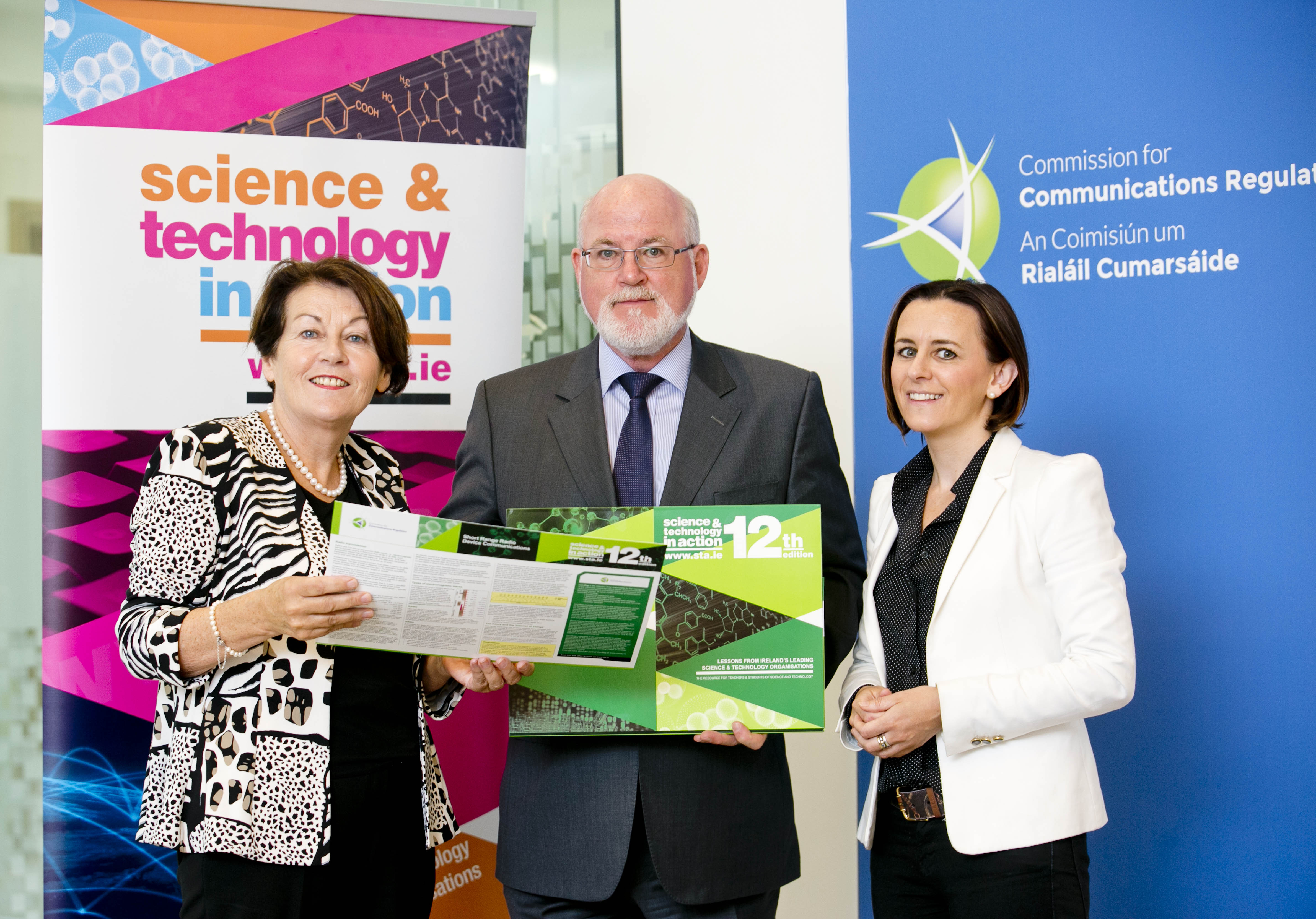 ComReg Chairperson Gerry Fahy pictured with Anna Gethings (Co-Founder) and Sara Cosgrave (Industry Engagement) both representing STA, being formally presented with ComReg’s 2017 lesson