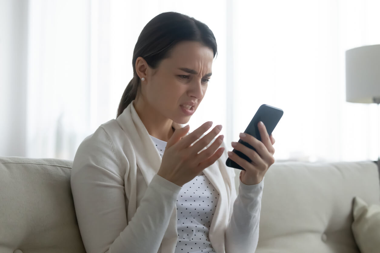 Smishing Warning: SMS Scam